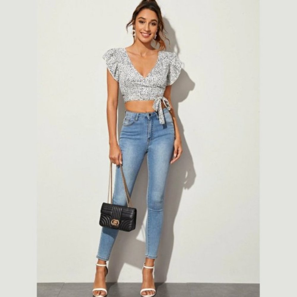 Crop Top - Picture 5 of 6